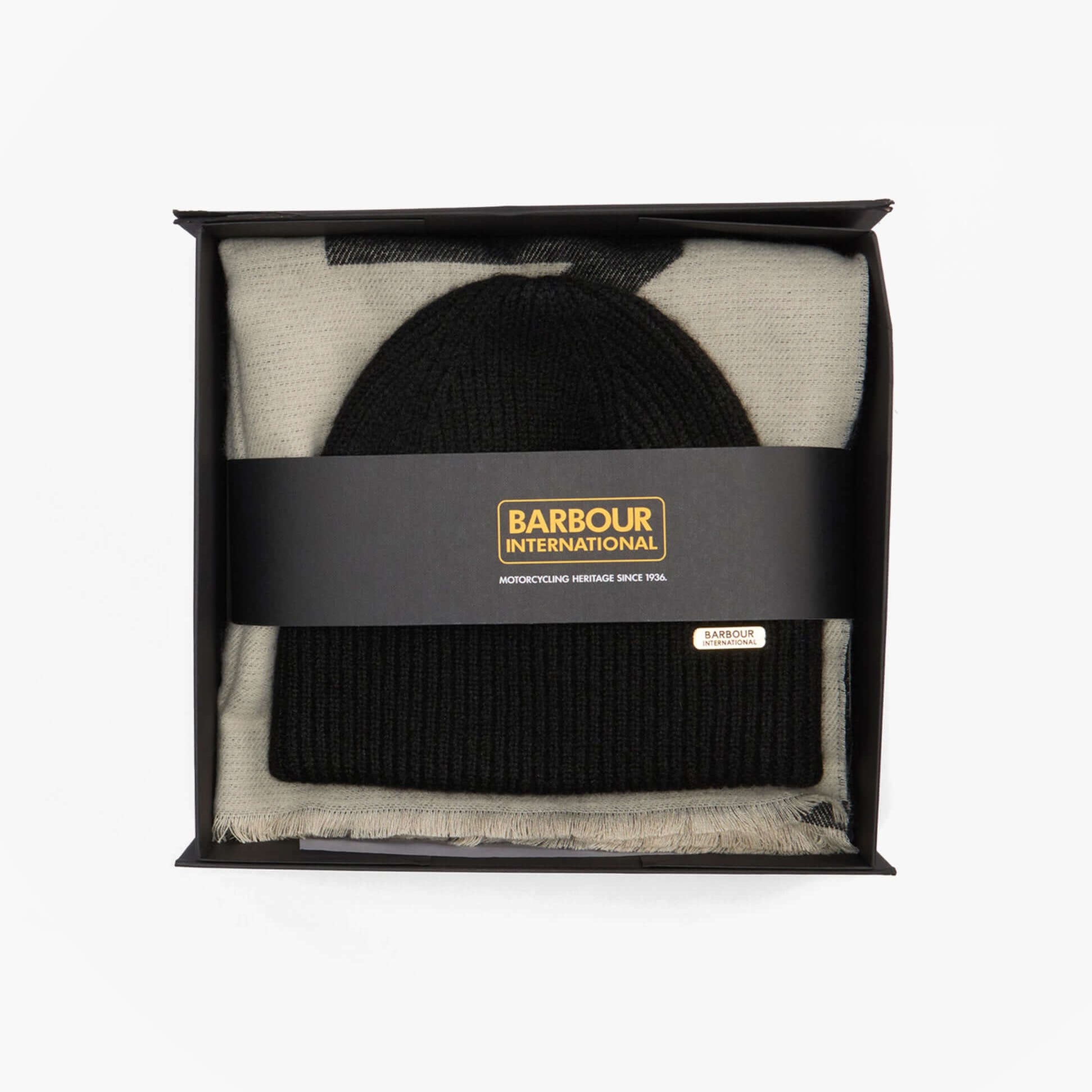 Barbour PENDLE BEANIE & MILLA SCARF Gift Set Womens Black/Jasmine