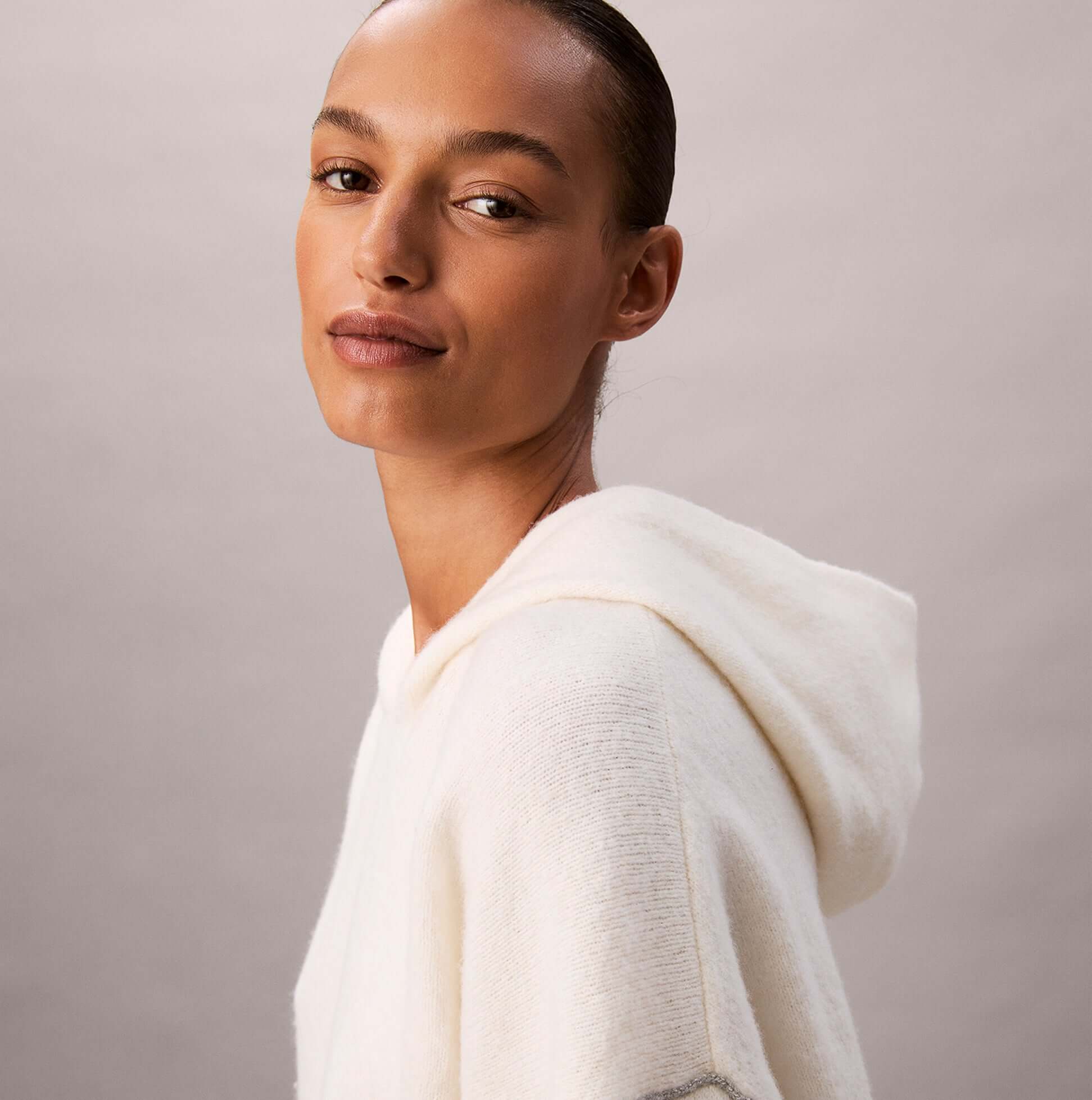 Calvin Klein PLUSH HOODIE. Womens Ivory