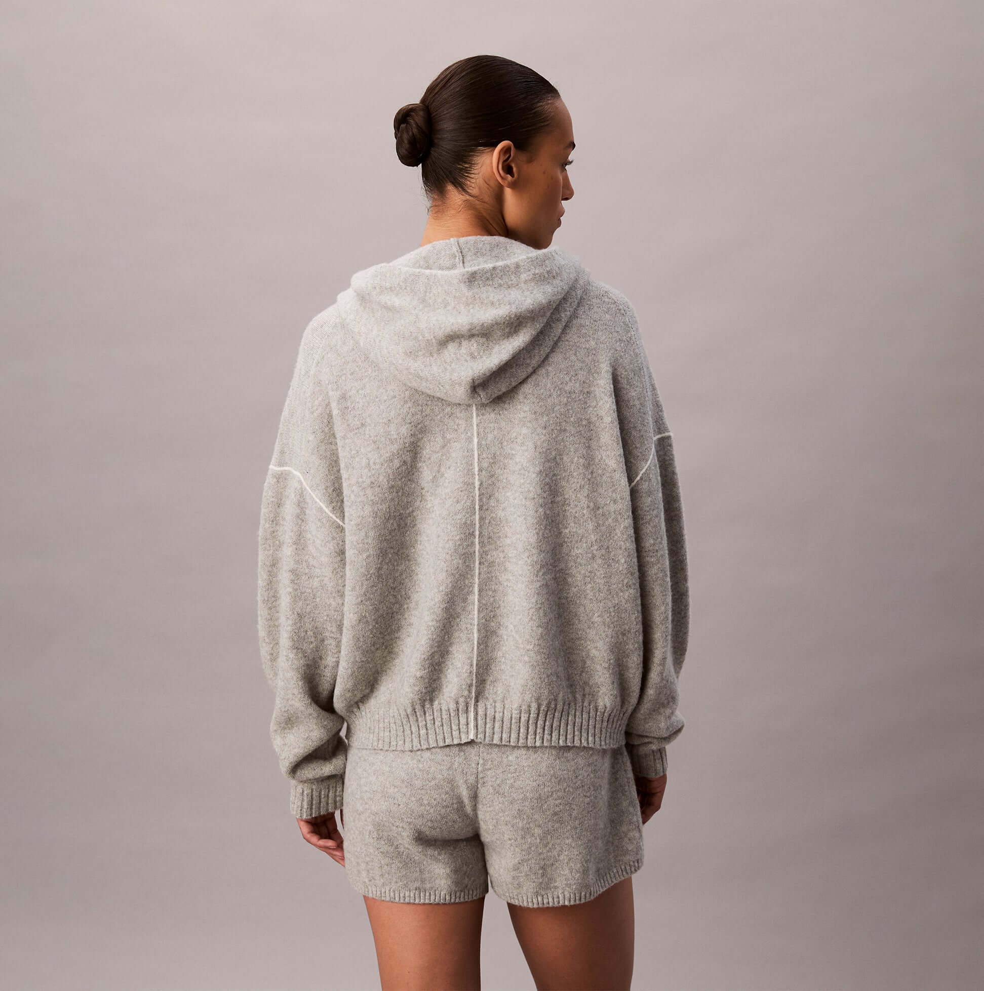 Calvin Klein PLUSH HOODIE. Womens Hoodies Grey Heather