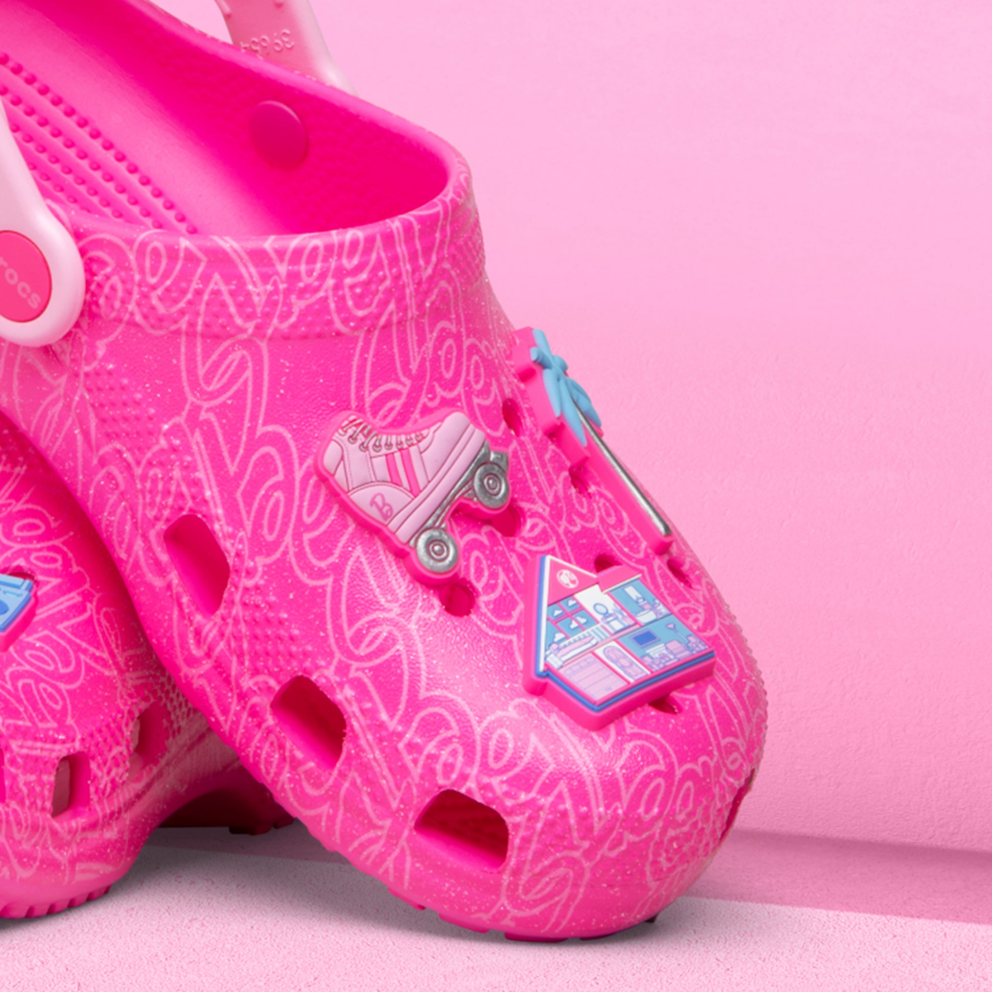 Crocs MATTEL PINK BARBIE CLS Unisex Kids Clog Multi