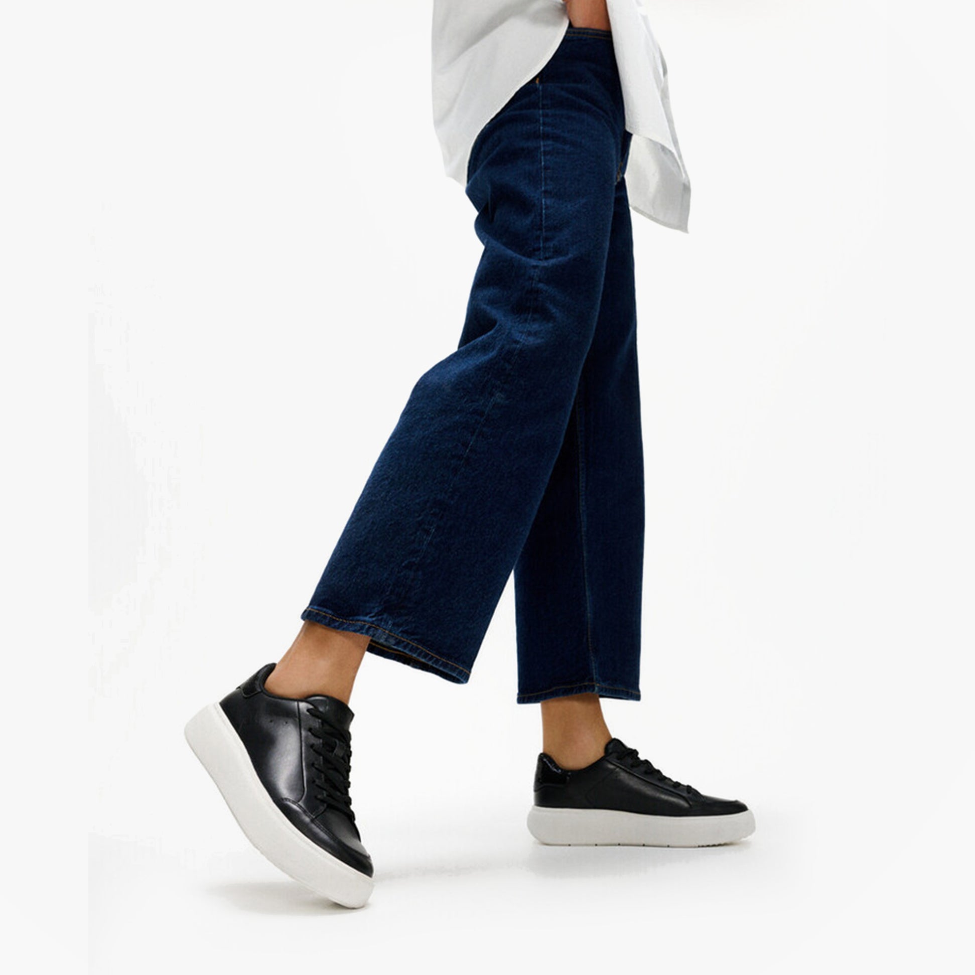 FitFlop RTG SEQUIN-BACKTAB LEATHER Womens Fashion Trainers Black