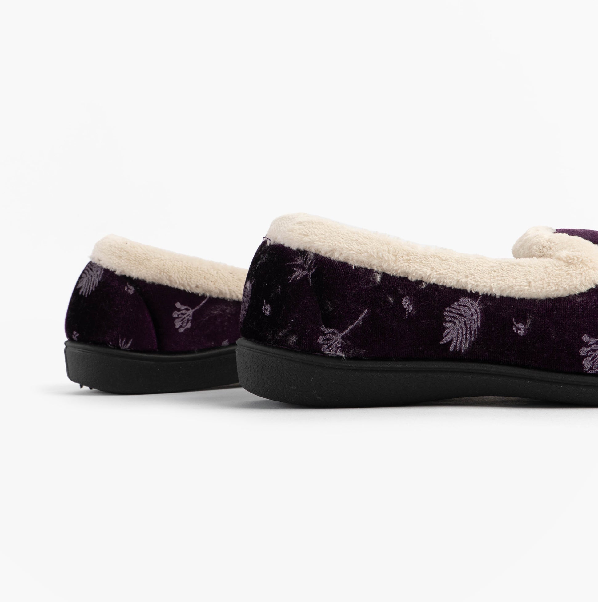 Jo & Joe ANNIE Womens Full Slippers Purple