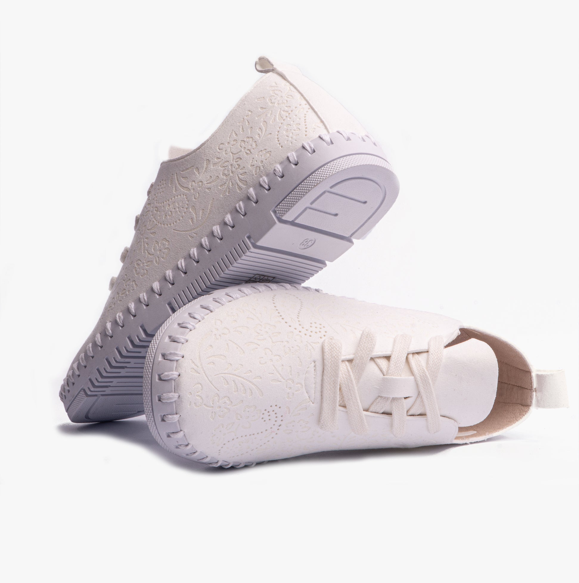 Lotus ALICJA Womens Shoes White