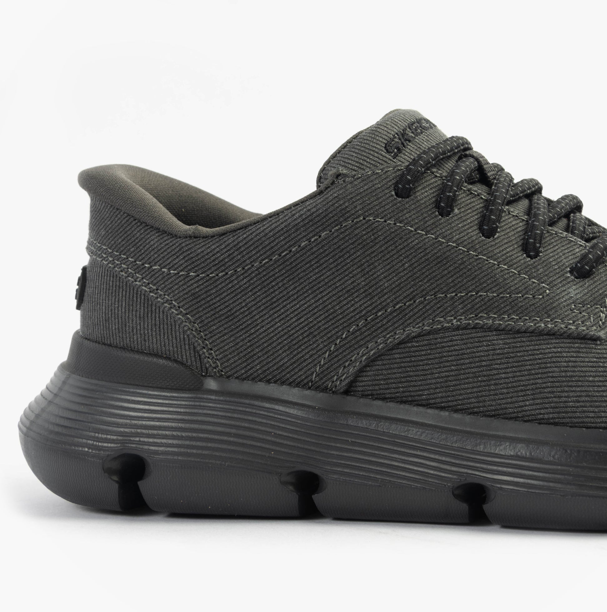 Skechers 205352/BLK GARZA - CLIVE Mens Shoes Black