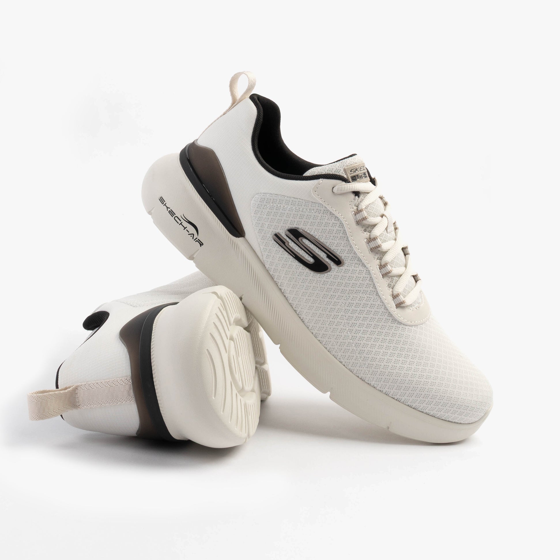 Skechers 232971/NTBK SKECH-AIR DYNAMIGHT 2.0 - DUR Mens Trainers Natural/Black