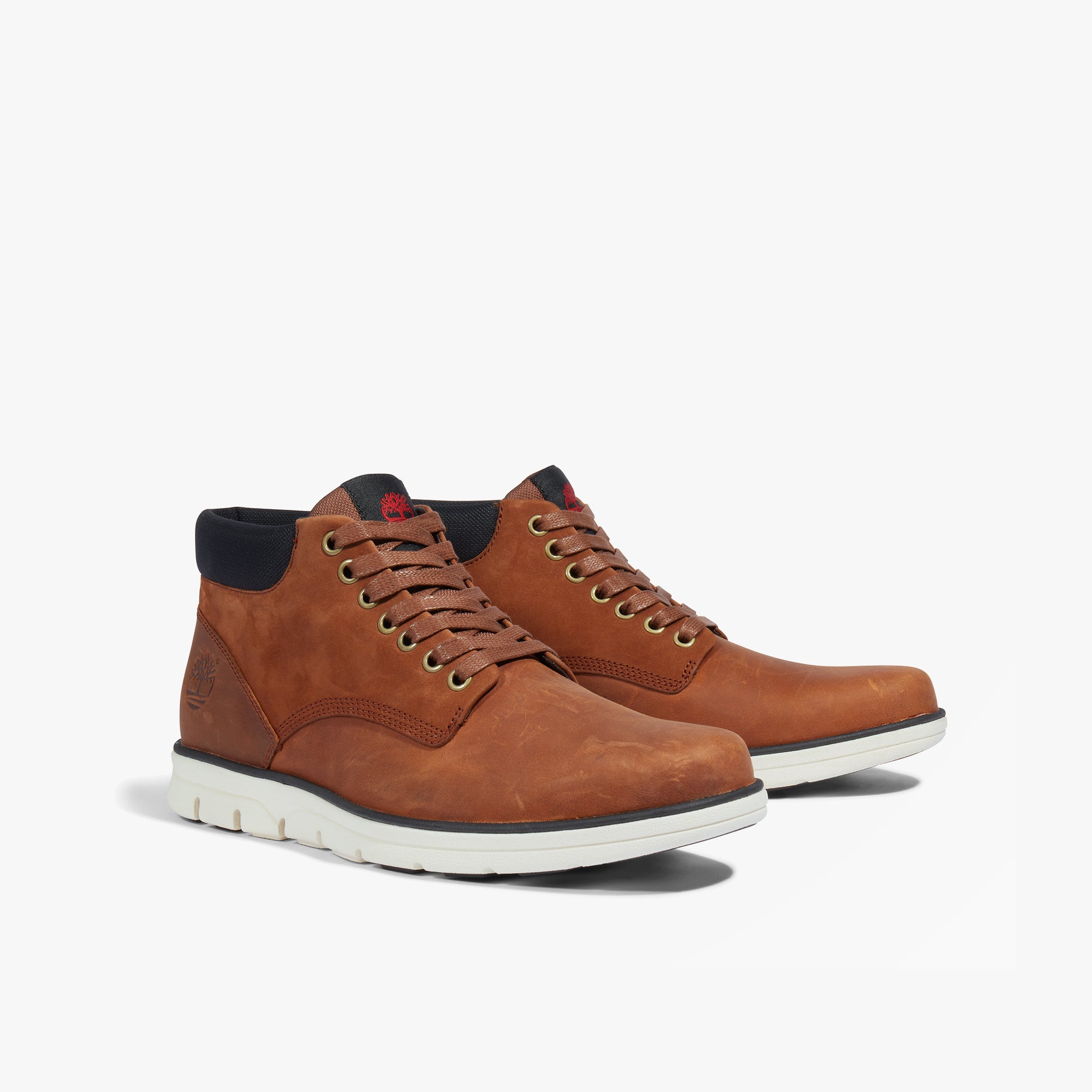 Timberland BRADSTREET CHUKKA Mens Boots Brown