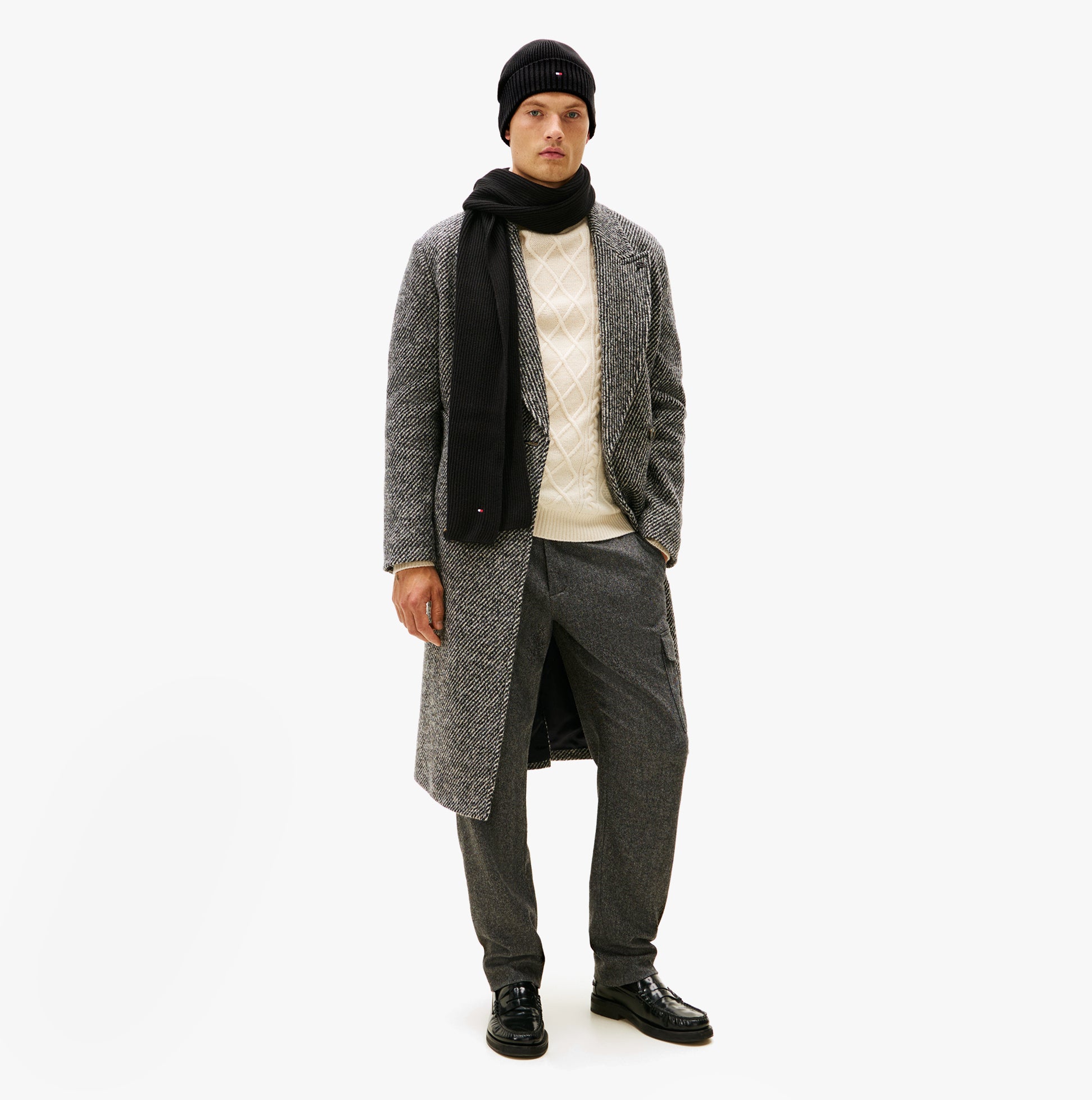 Tommy Hilfiger AM0AM13807 TH FLAG BEANIE & SCA Mens Beanie Black