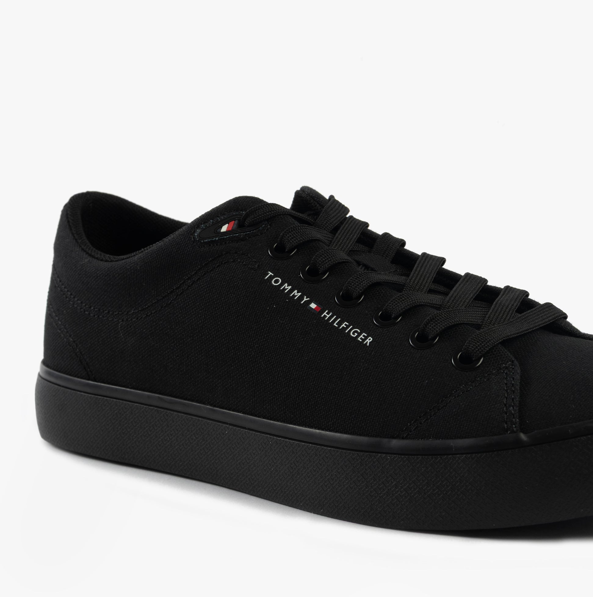 Tommy Hilfiger LOGO PATCH Mens Trainers Black