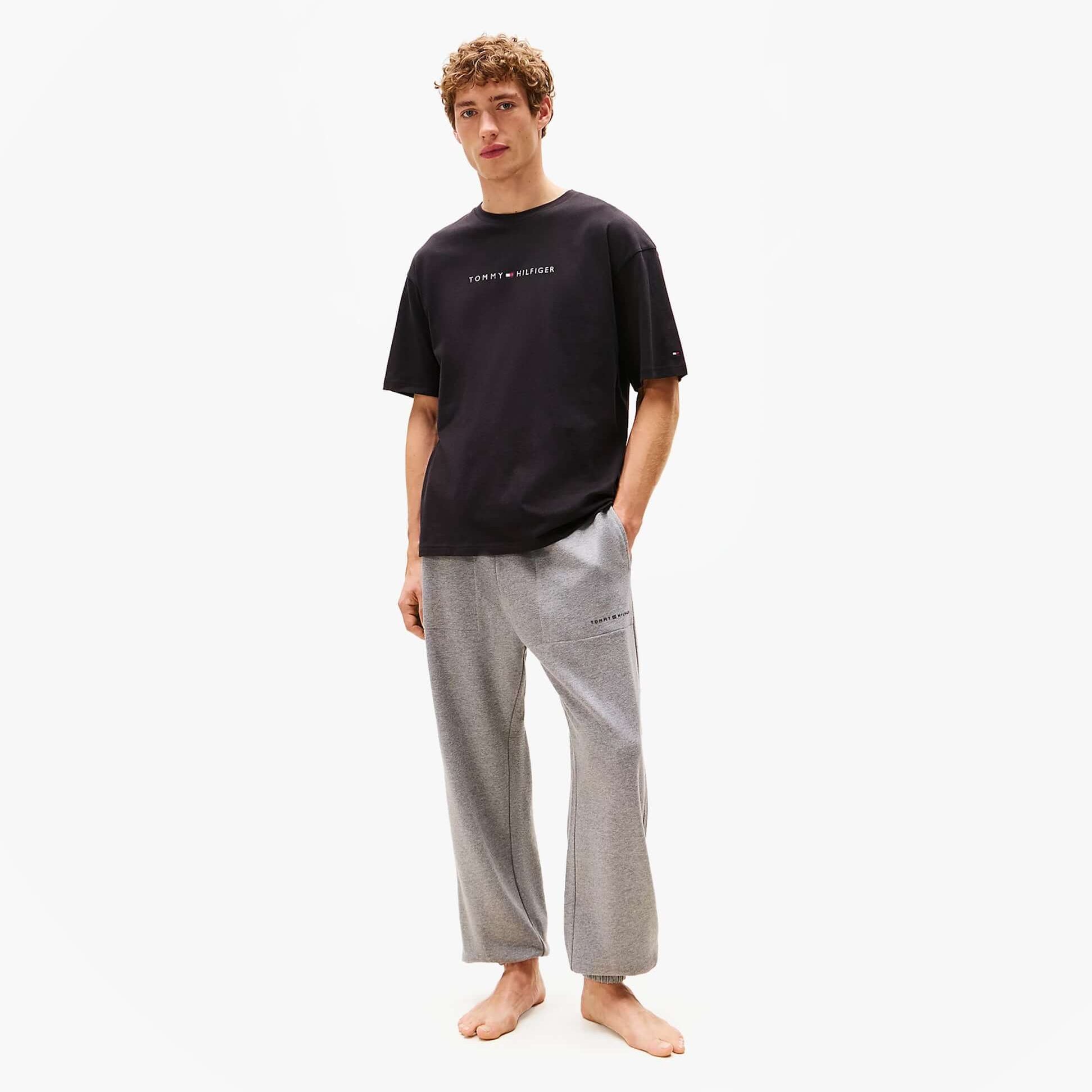 Tommy Hilfiger LOGO T-Shirt Mens Black
