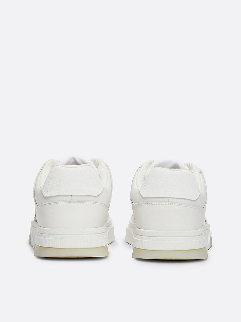 Tommy Hilfiger THE BROOKLYN LEATHER Trainers Mens Ecru