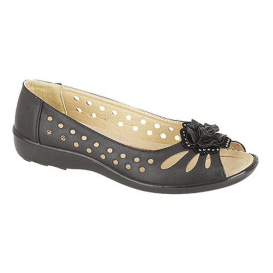 Boulevard DAYNA Womens Faux Leather Flower Peep Toe Flats Black