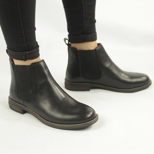 Cipriata ALEXANDRA Womens Leather Slip On Chelsea Boots Black