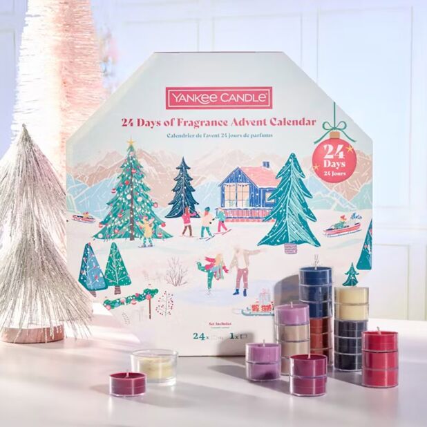 24 days of Fragrance Wreath Advent Calendar