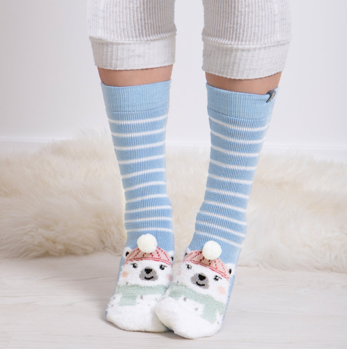 Totes Toasties 3220 SINGLE ORIGINAL SLIPPER SOCKS Womens Slipper Socks Polar Bear