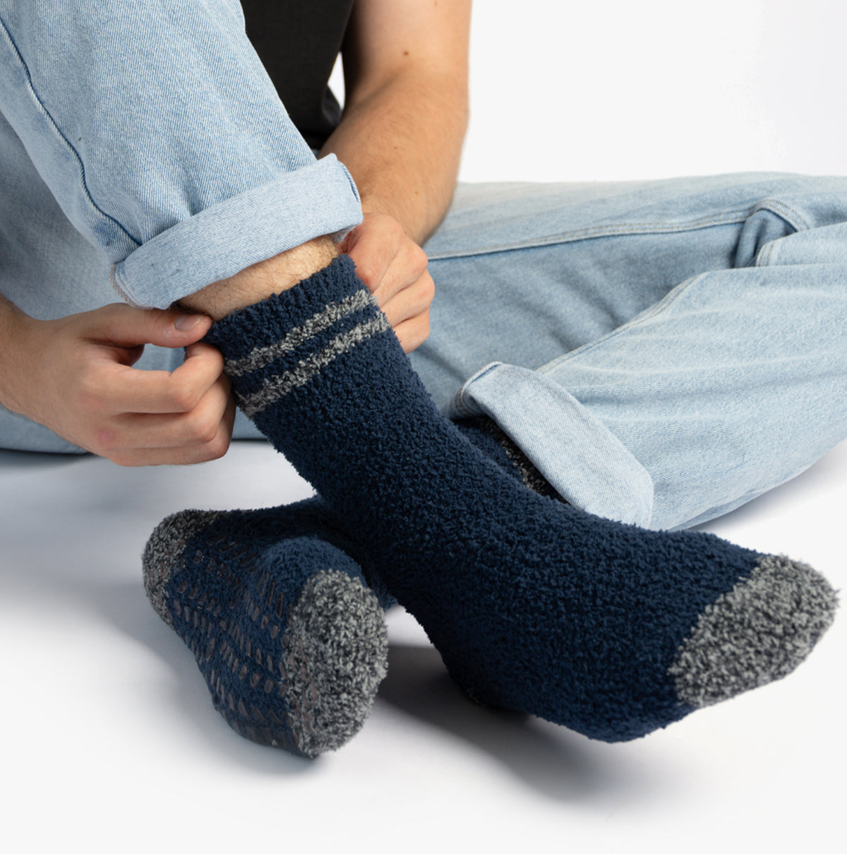 Totes Toasties 3312 SUPER SOFT COSY SOCKS Mens Slipper Socks Navy Mix