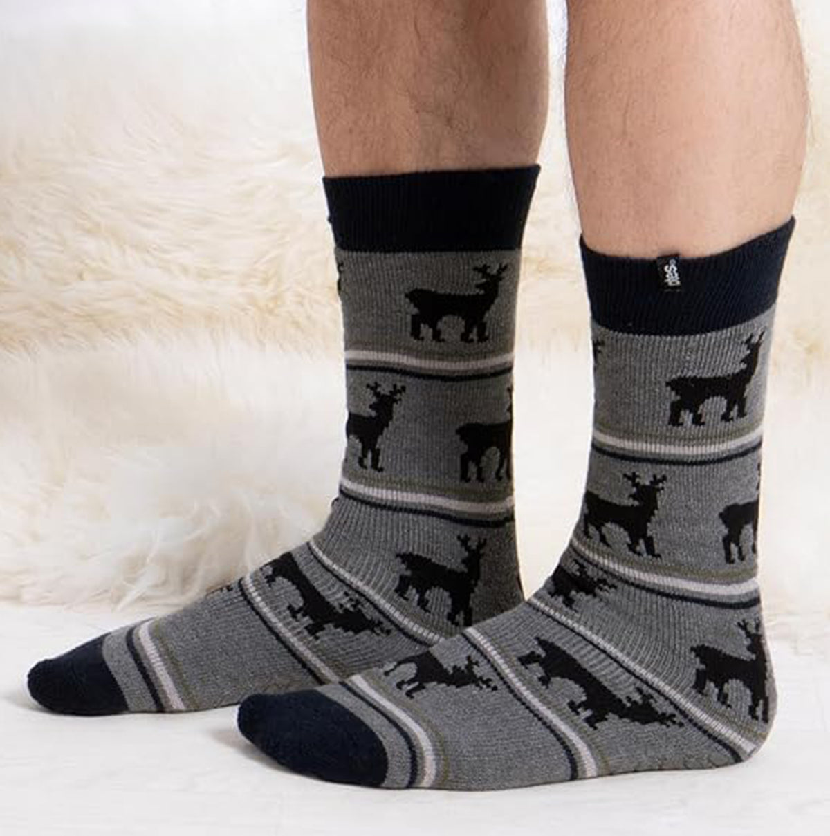 Totes Toasties 3319J ORIGINAL NOVELTY SLIPPER SOCKS Mens Slipper Socks Stag