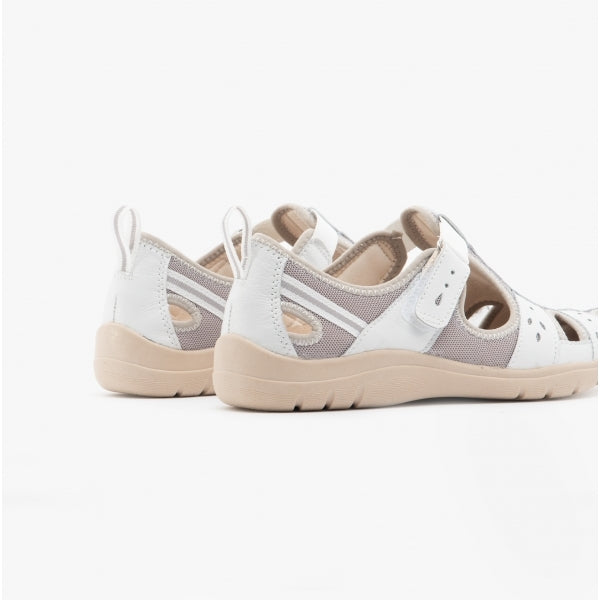 Free Spirit CLEVELAND Womens Casual Shoes White