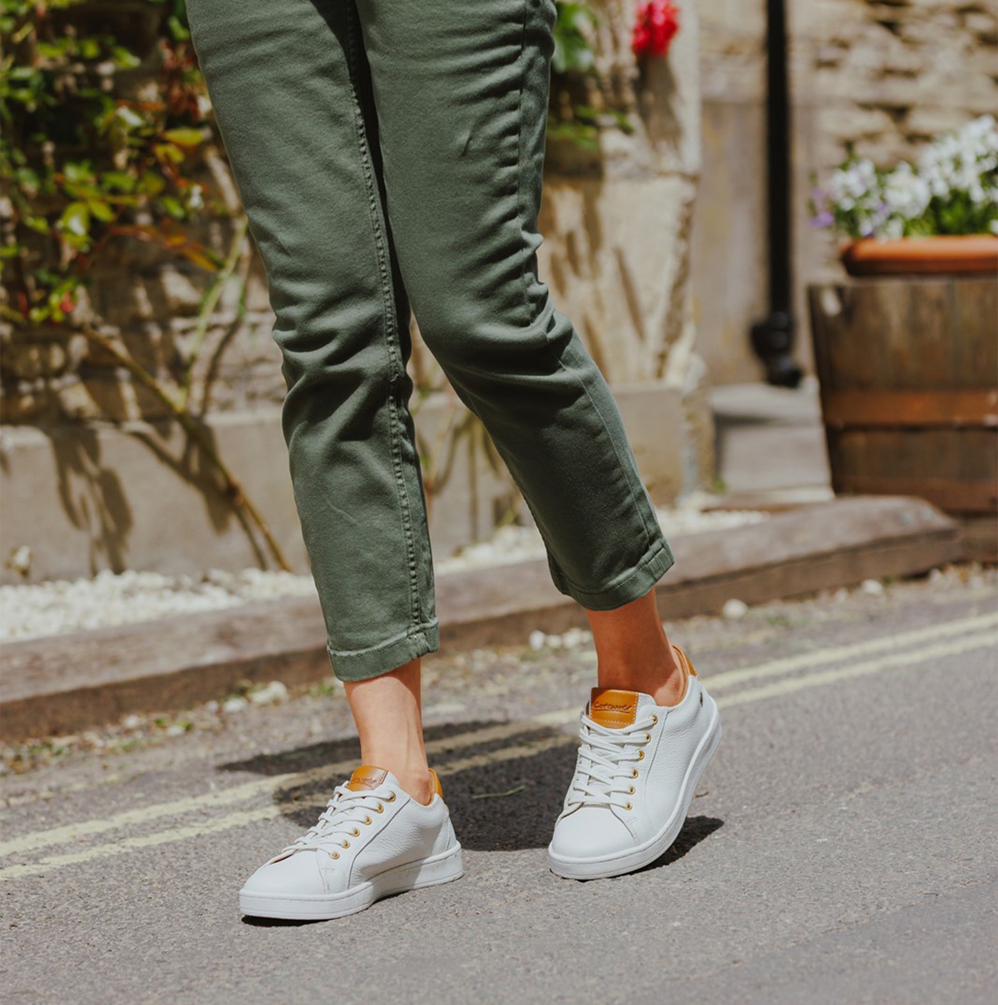 Cotswold RADCOT Womens Trainers White