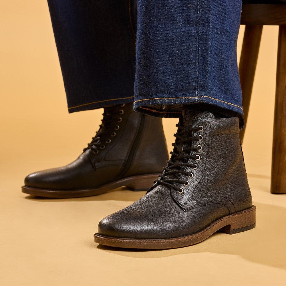 Hush Puppies Irwin Boot Mens Ankle Boots Black