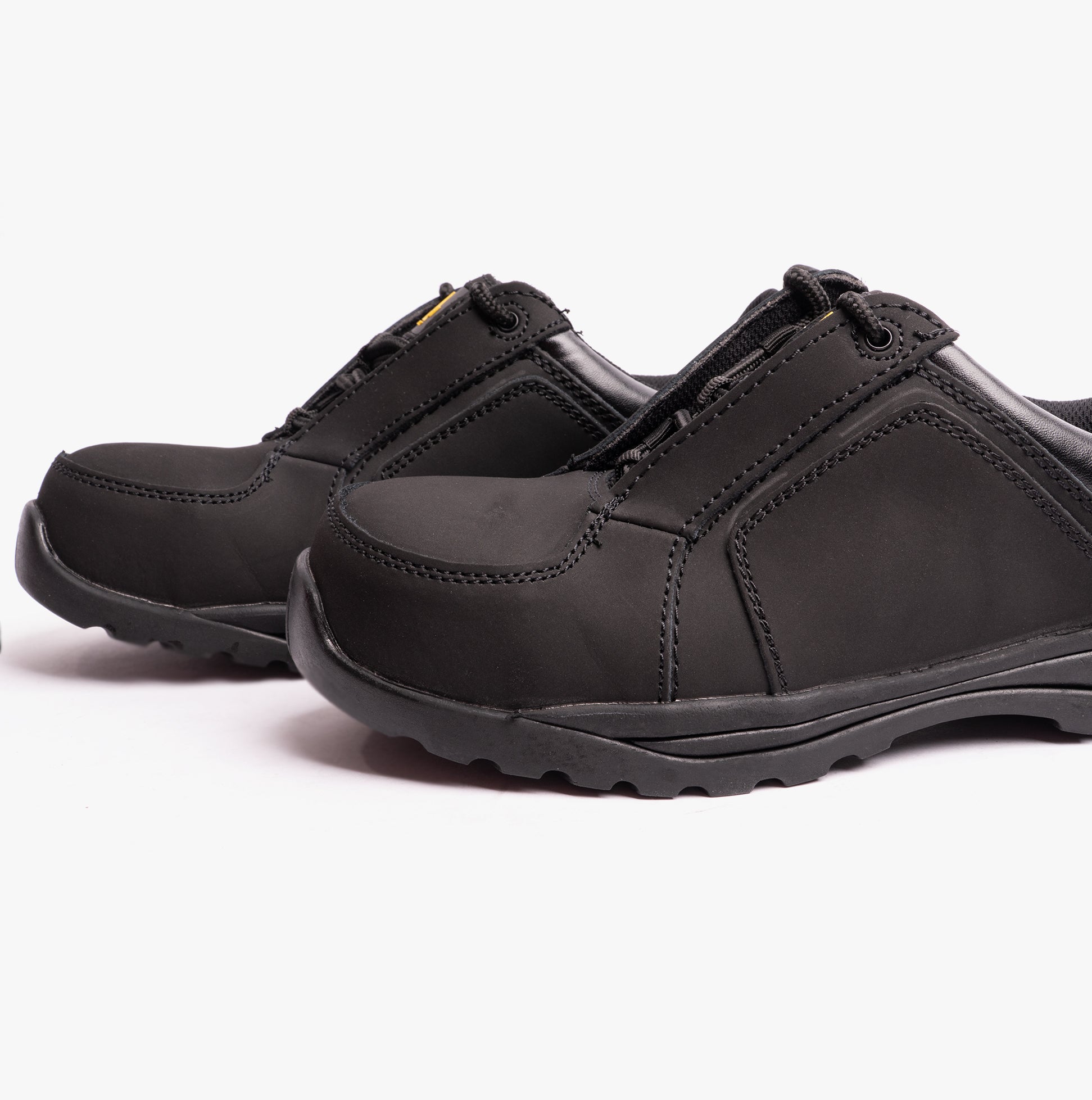 Amblers Safety FS59C Womens Leather Safety Trainers Black