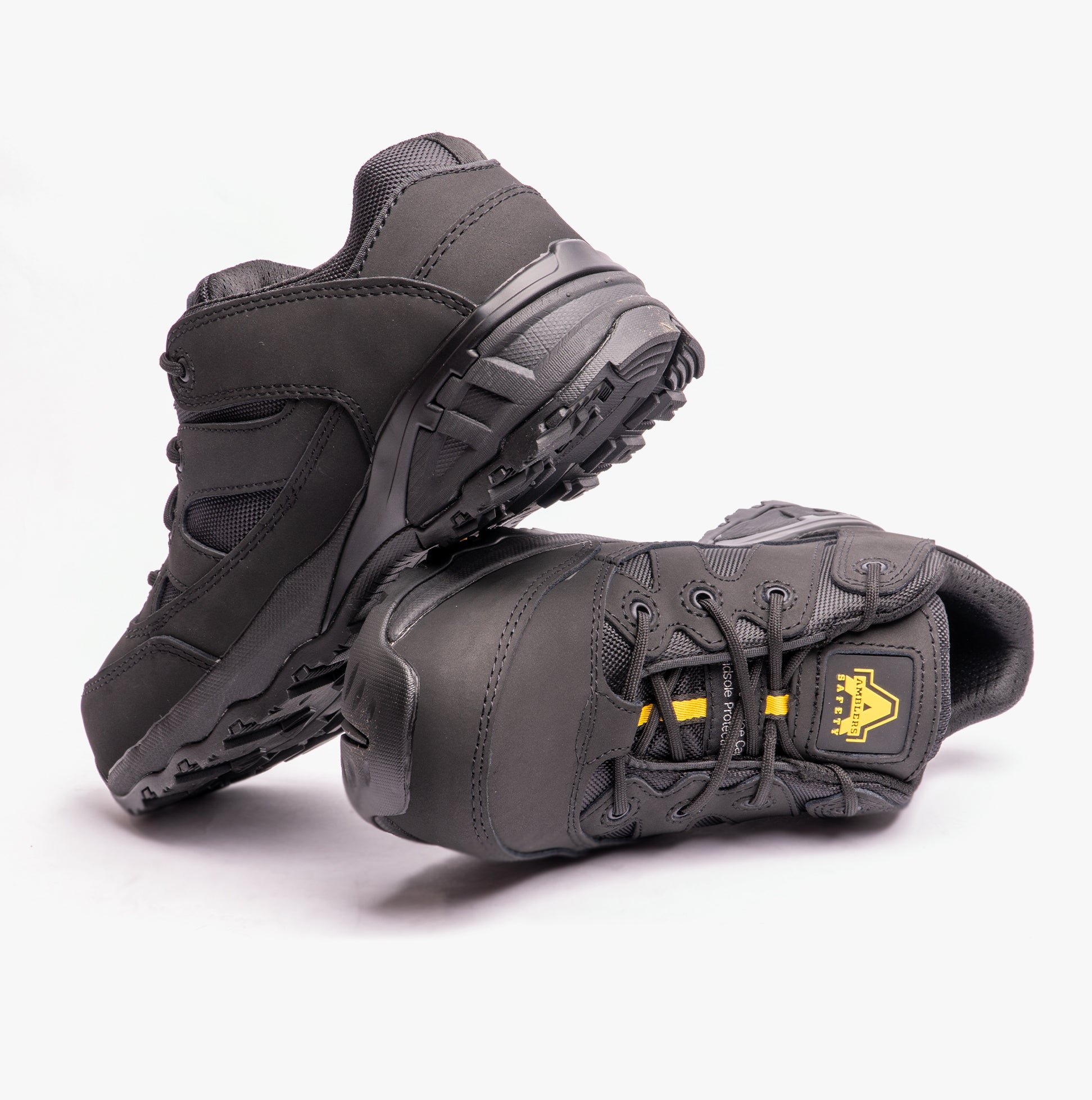 Amblers Safety FS68C Unisex Leather Safety Trainers Black