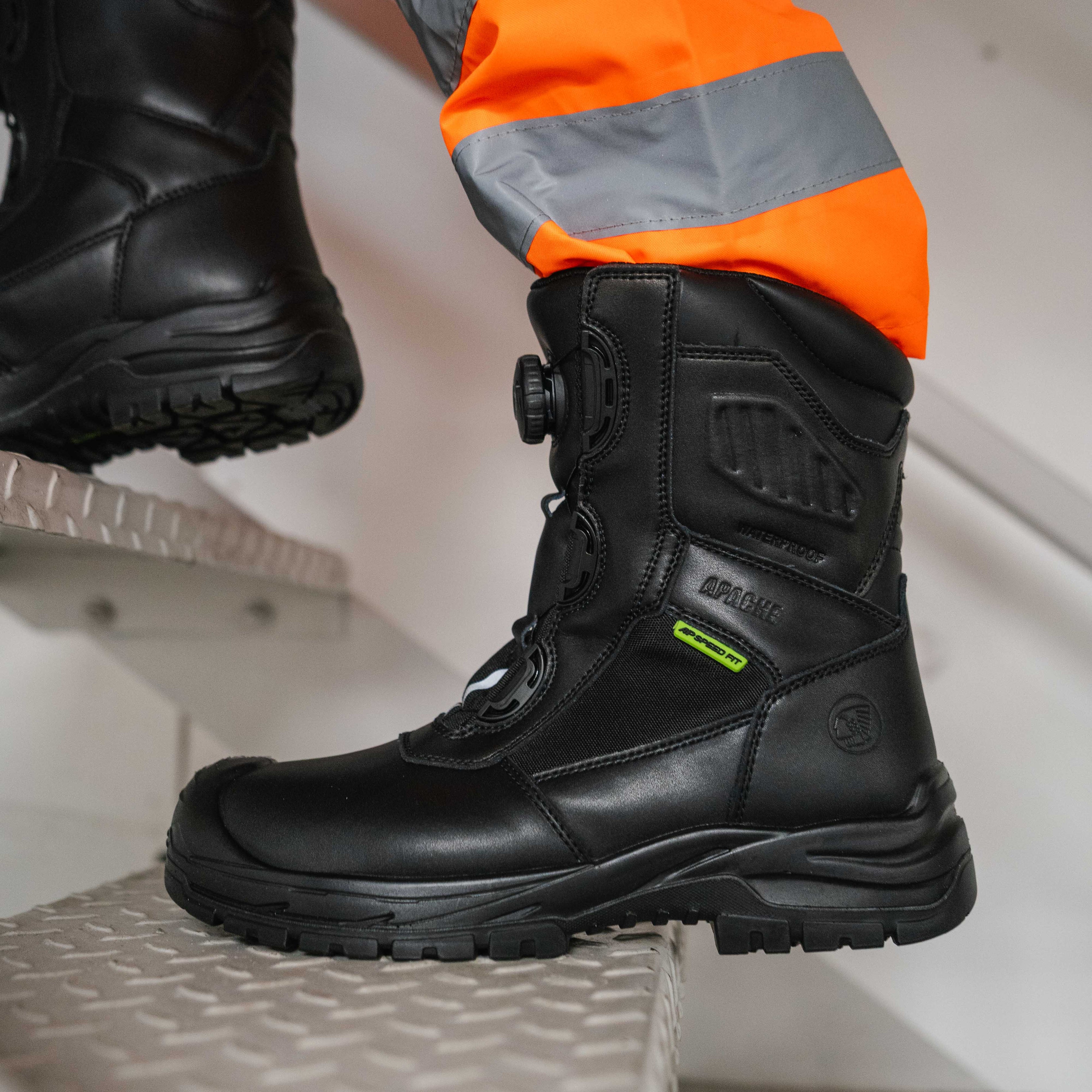 Apache RICHMOND Unisex Adults Safety Boots Black