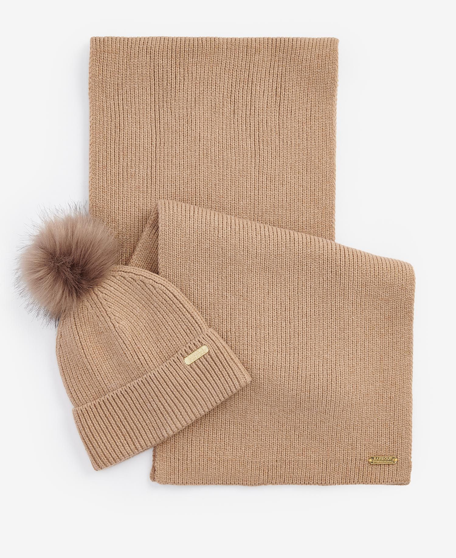 Barbour MALLORY BEANIE AND SCARF Gift Set Womens Light Trench