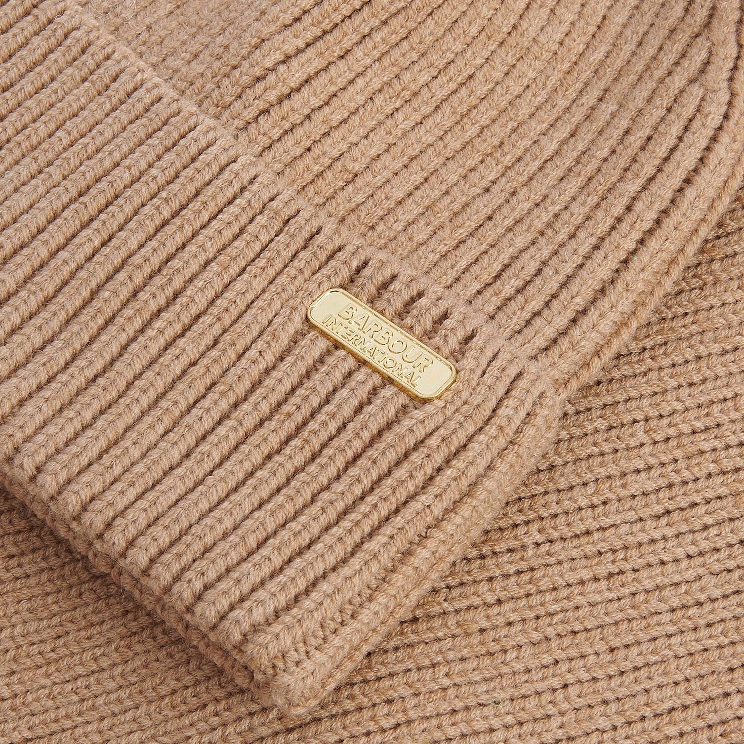 Barbour MALLORY BEANIE AND SCARF Gift Set Womens Light Trench