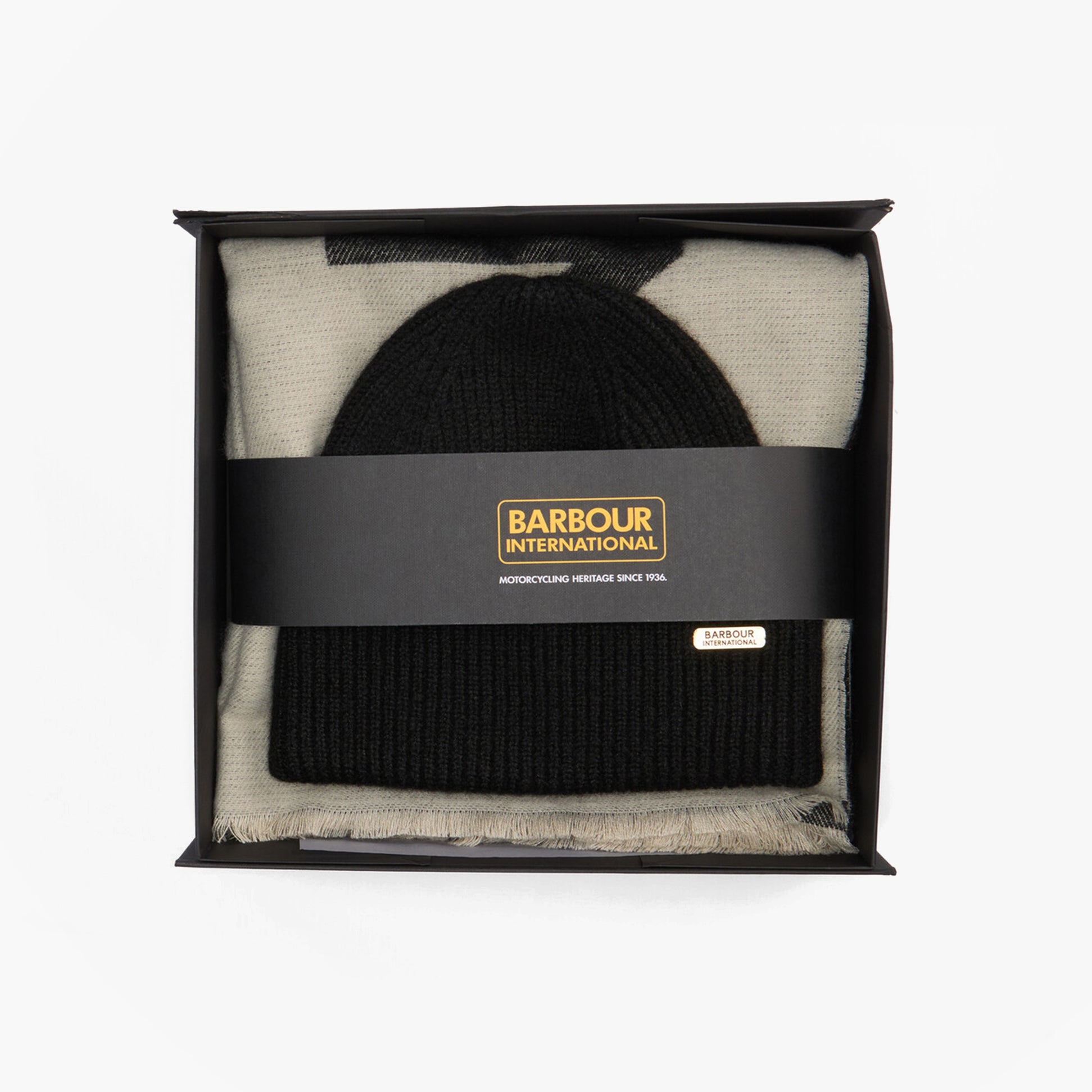 Barbour PENDLE BEANIE & MILLA SCARF Gift Set Womens Black/Jasmine