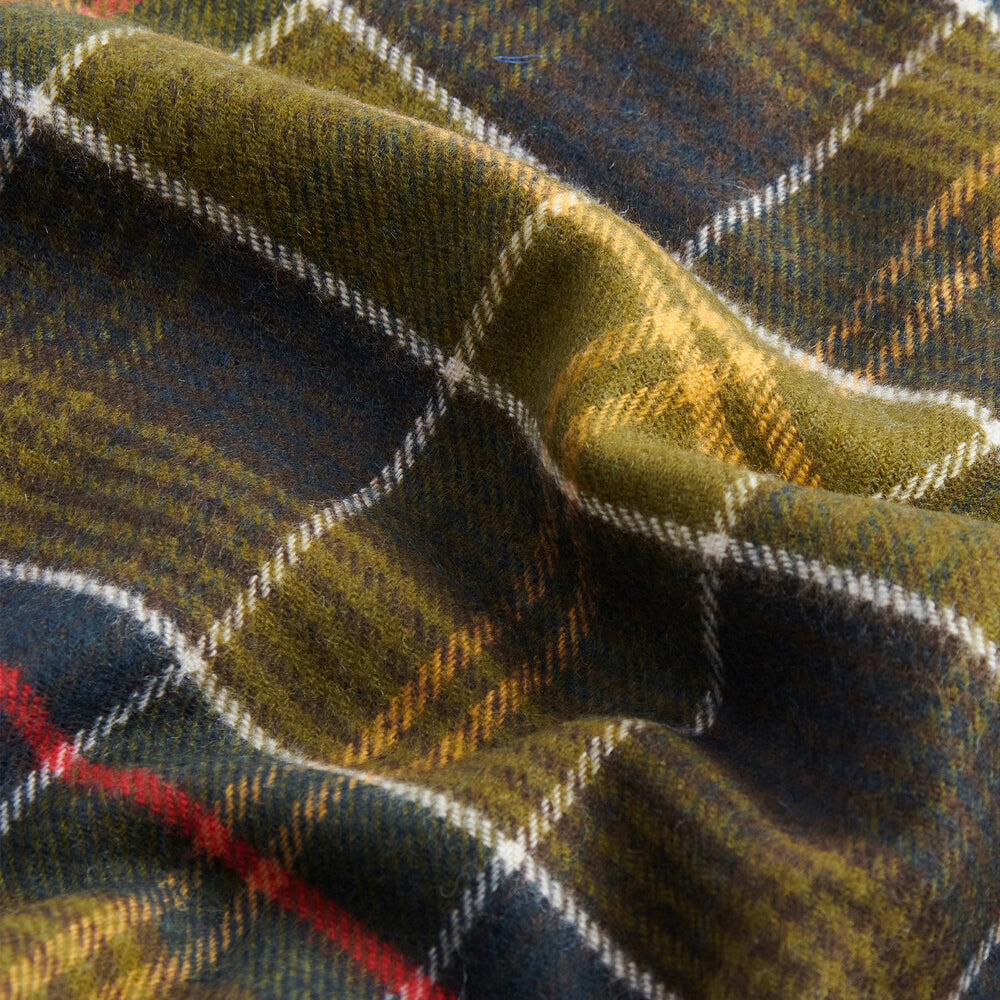 Barbour BROCKSTONE Scarf Unisex Adults Classic detail view of soft wool blend fabric in a check pattern