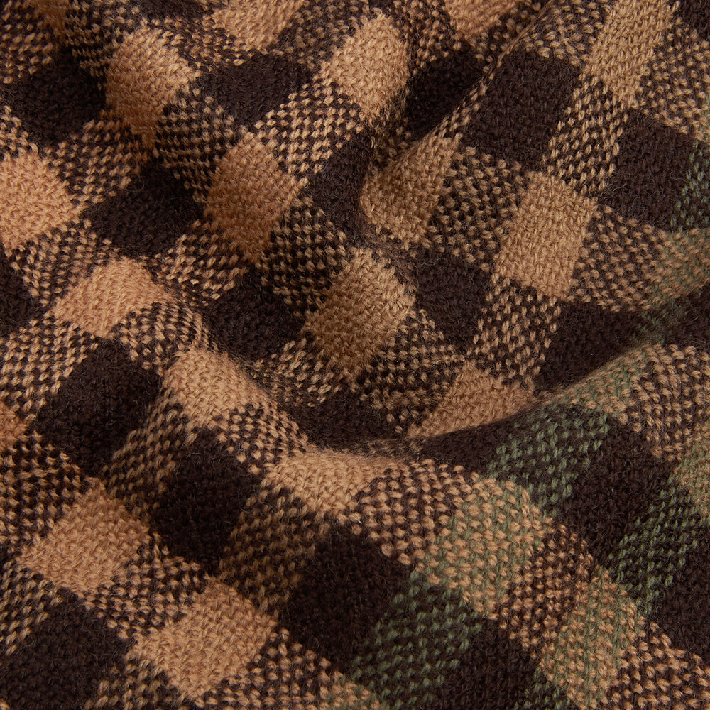 Barbour ASHTON Scarf Unisex Adults Army Green/Port detail view showcasing soft wool gingham design.