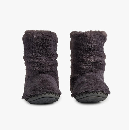 Bedroom Athletics GISELE Womens Faux Fur Boot Slippers Brown Ink