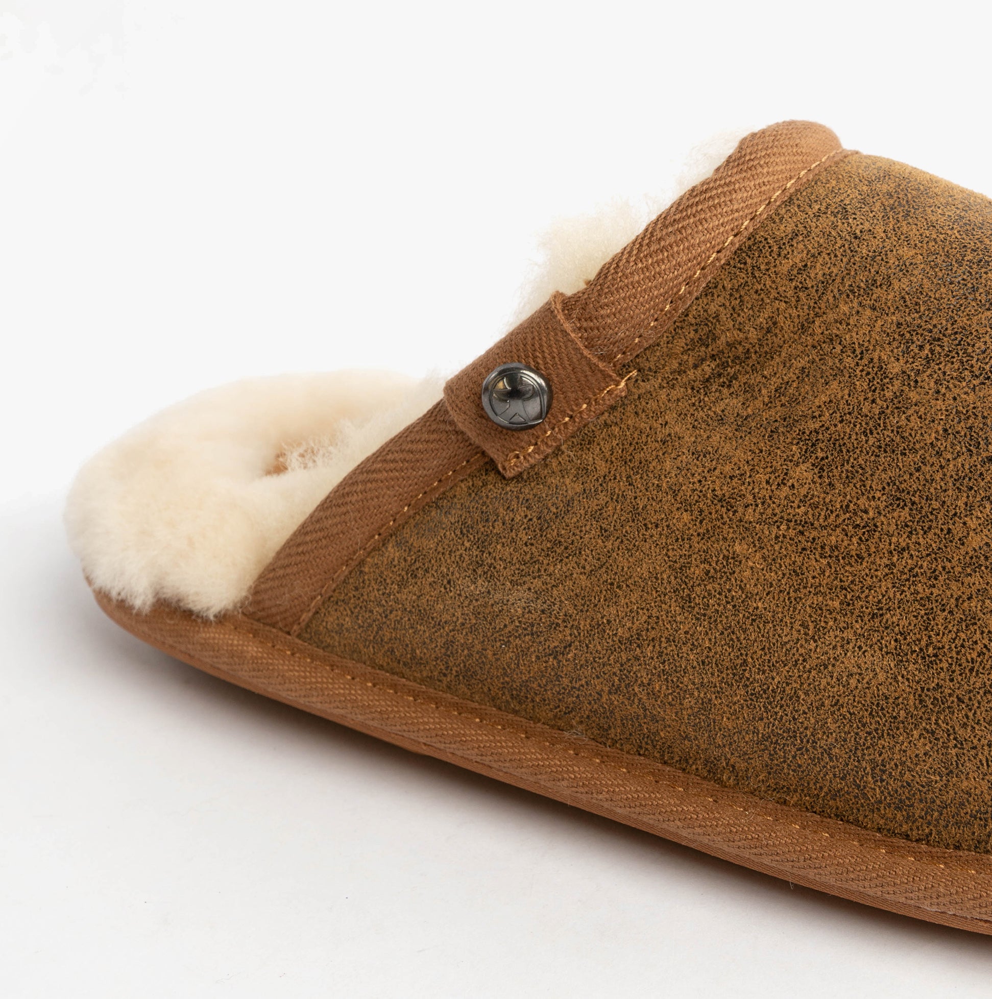 Bedroom Athletics KIEFER Mens Mule Slippers Distressed Coffee