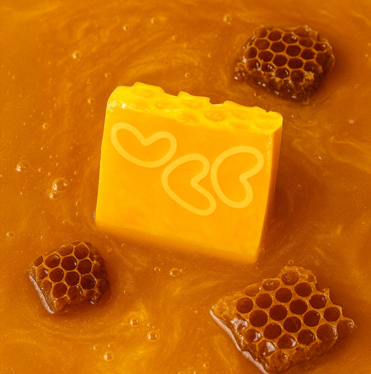 Bomb Cosmetics Honey Bee Good Soap Slice