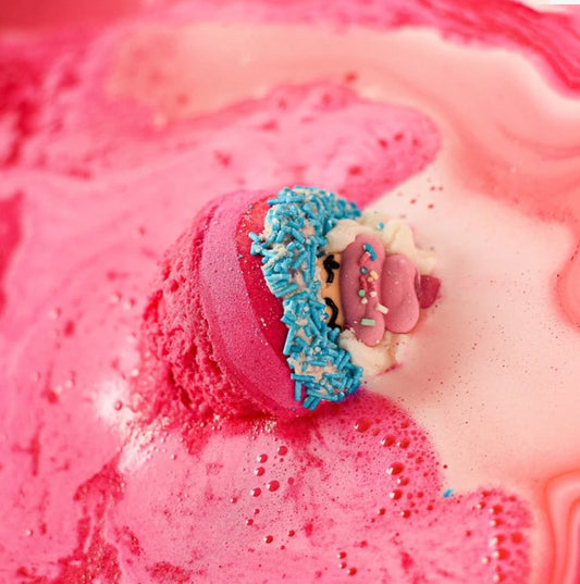 Bomb Cosmetics The Sweet Life Bath Blaster