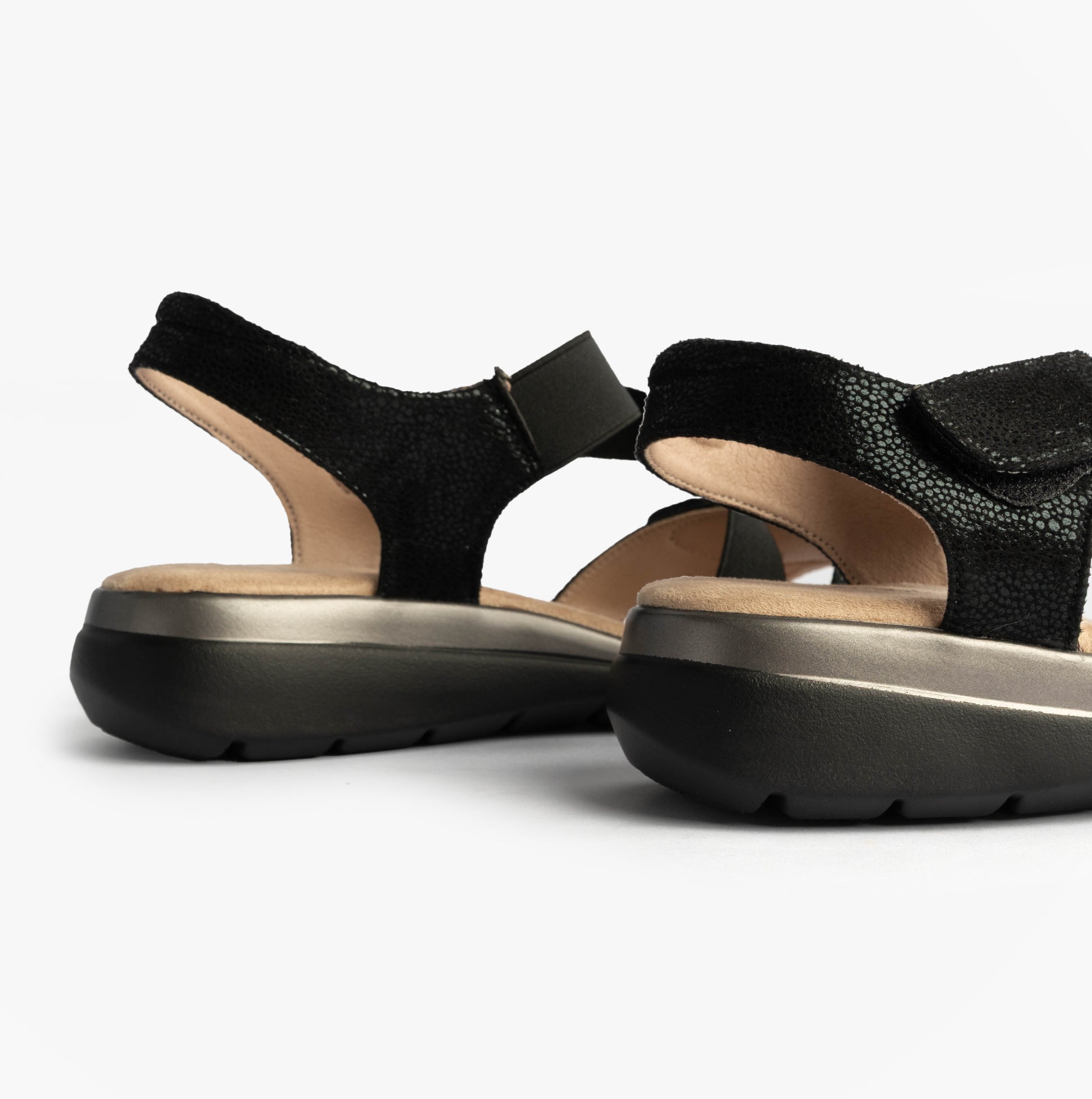 Boulevard Womens Strapy Touch Fasten Sandals Black Shimmer