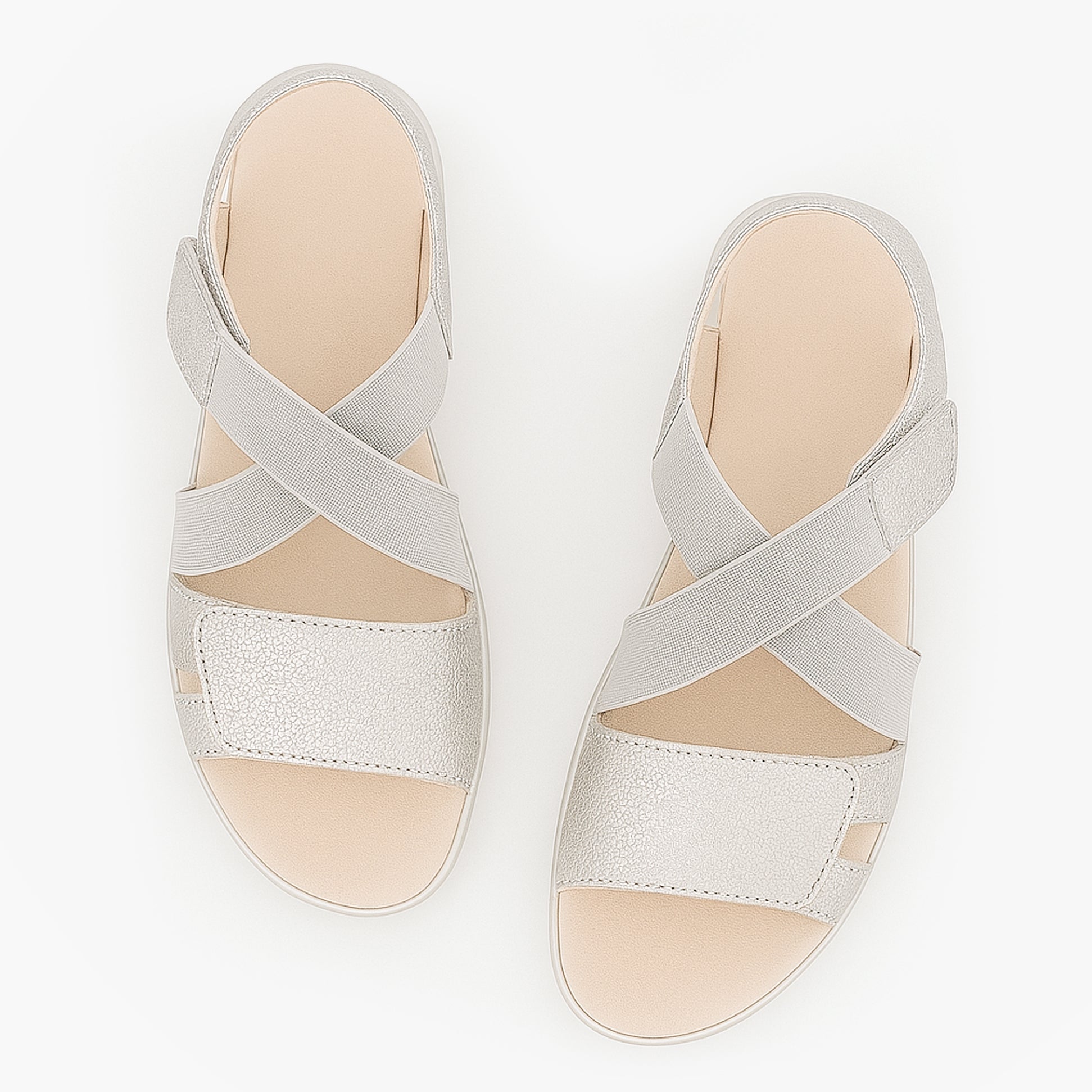 Boulevard Womens Strapy Sandals Silver Shimmer