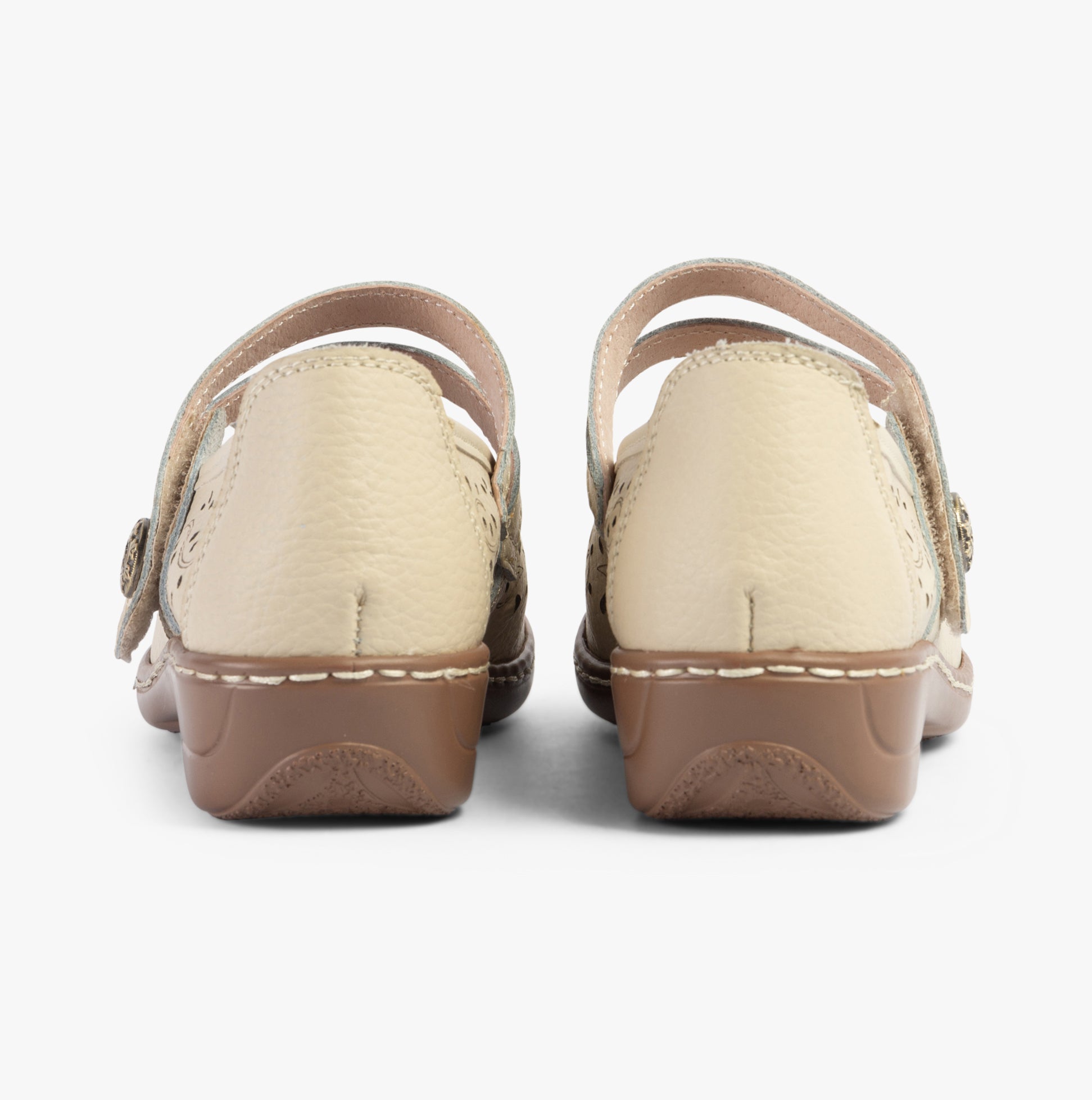 Boulevard CHARLOTTE Womens Leather Mary Jane Shoes Beige