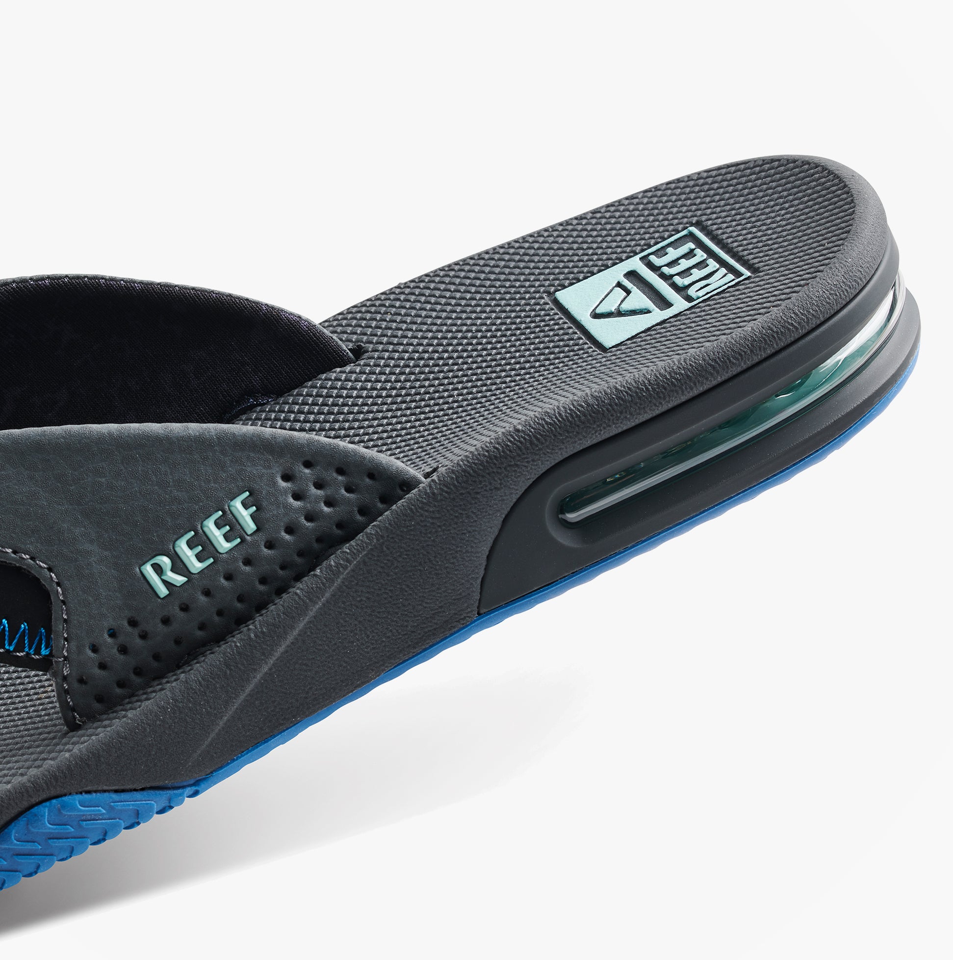 CJ2911 FANNING Mens Sandals Gunmetal/Ocean