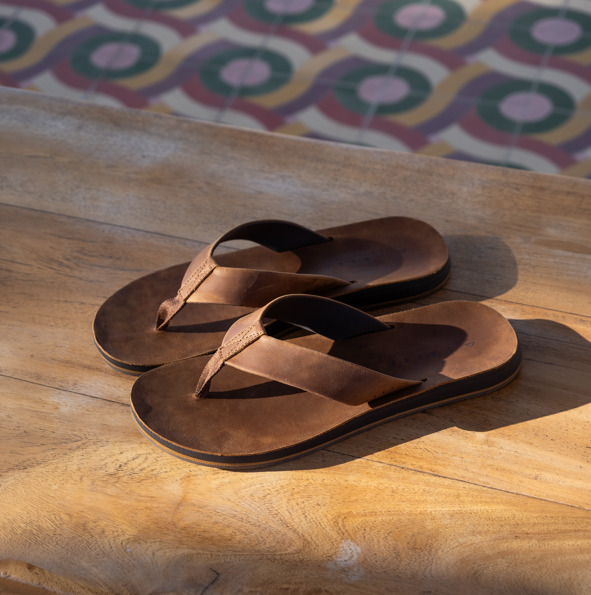 Reef OJAI CLASSIC Mens Toe-Post Sandals Dark Brown