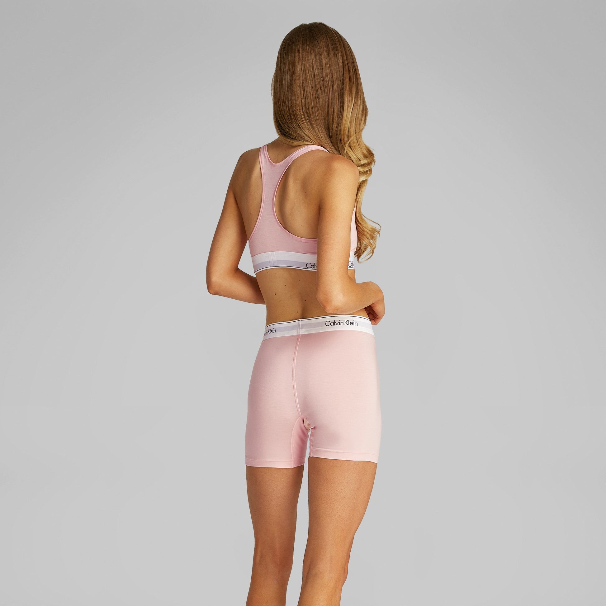 Calvin-Klein_SP2025_SQL_0000F3785ESQL_5.jpg