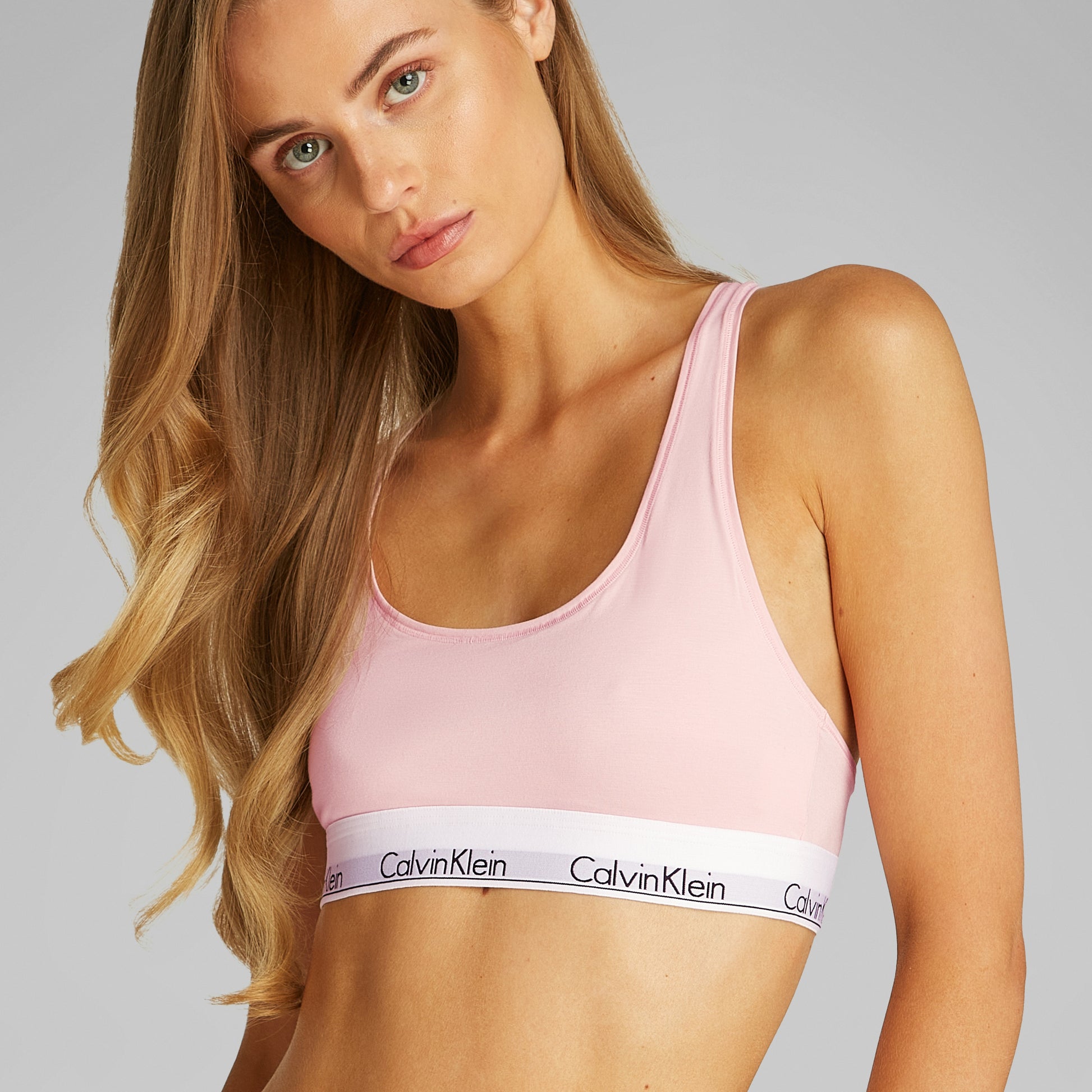Calvin-Klein_SP2025_SQL_0000F3785ESQL_7.jpg