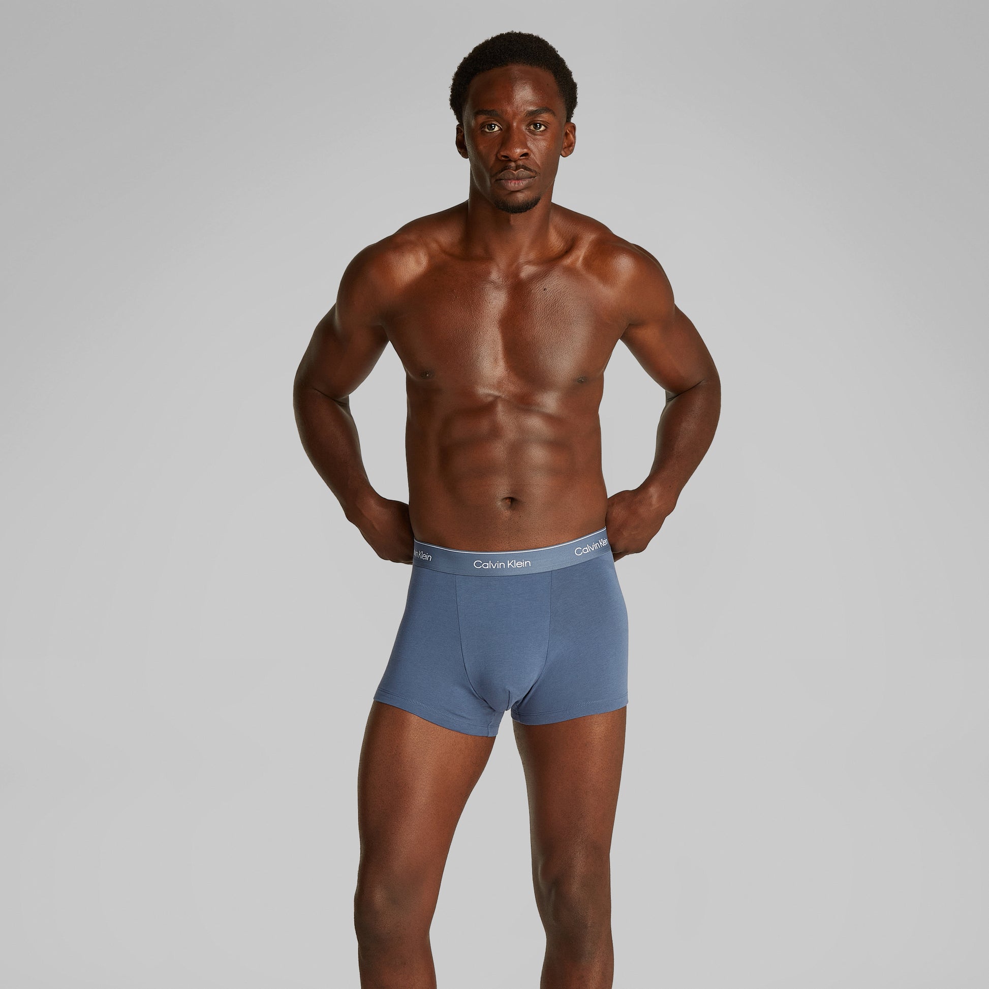 Calvin-Klein_SP2025_VQN_LV00NB4286VQN.jpg