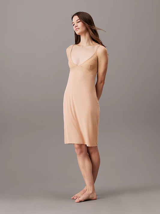 Calvin Klein SCULPT LACE LOUNGE Full Slip Nightdress Womens Subtle Bloom