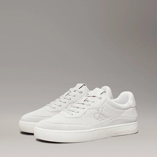CalvinKlein-[YM0YM010940HR]-Eggshell-CreamyWhite-1.webp