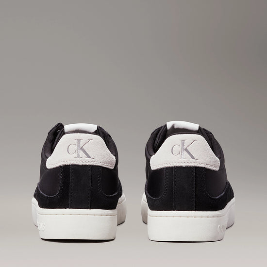 CalvinKlein-[YM0YM011000GM]-Black-BrightWhite-3.webp