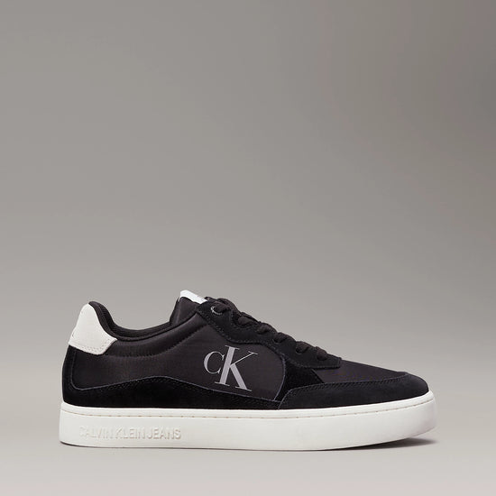 CalvinKlein-[YM0YM011000GM]-Black-BrightWhite-.webp
