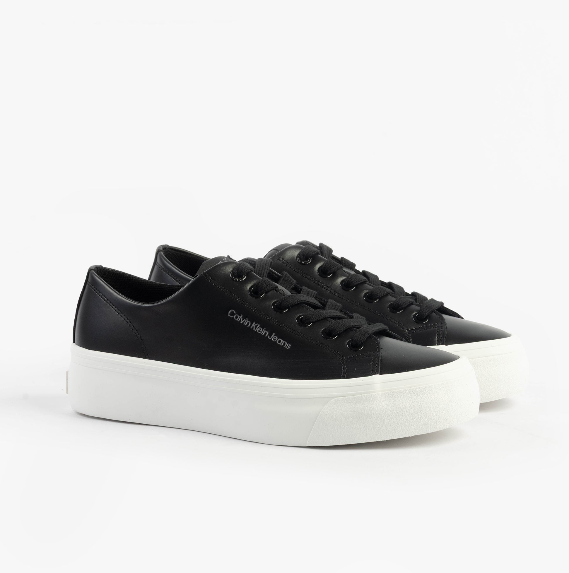 CalvinKlein-[YW0YW017710GM]-Black-BrightWhite-2.jpg