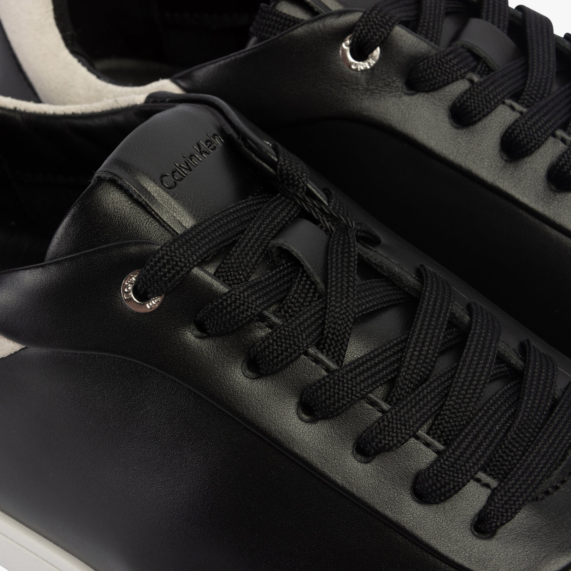 Calvin Klein CUPSOLE LACE UP  Womens Trainers Black/White