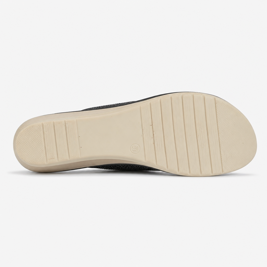 Cipriata SANDRA Womens Toe-Post Sandals Black